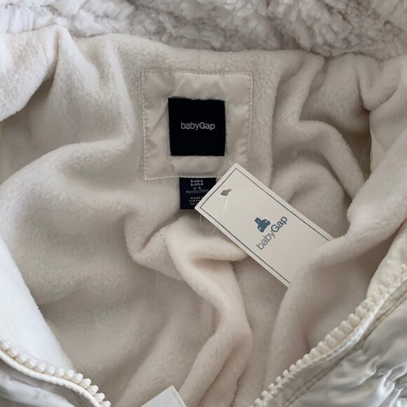 GAP Baby Gap Warmest Puffer Snow Suit/ Snowsuit in Ivory Frost 0-6 mo NWT - Picture 7 of 13